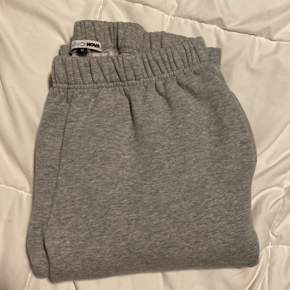 Fashion nova sweatpants